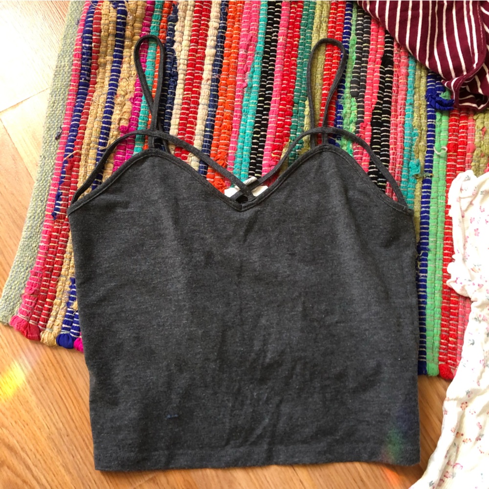 Crop top bundle - Picture 6 of 7